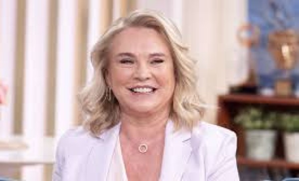 Amanda Redman