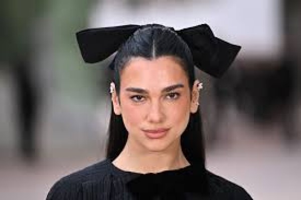 Dua Lipa