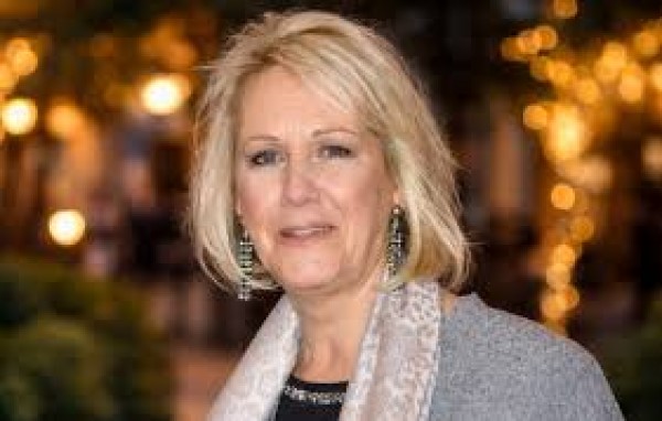 Gill Hinchcliffe