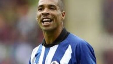 Des Walker